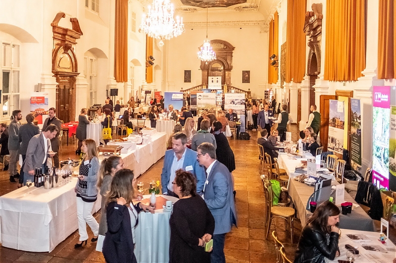 CITY Speed Dating Kalender. Whle Deine Stadt und die passende Altersgruppe! Wien. Graz. Linz. Salzburg. 22 - 29 Jahre NEU! 23 - 35 Jahre NEU! CITY Speed Dating Kalender - City Speed Dating: Termine